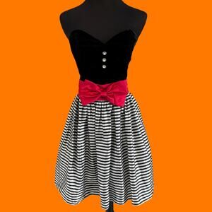 90's vintage velvet striped sweetheart corset prom dress Size 7/8 gunne sax